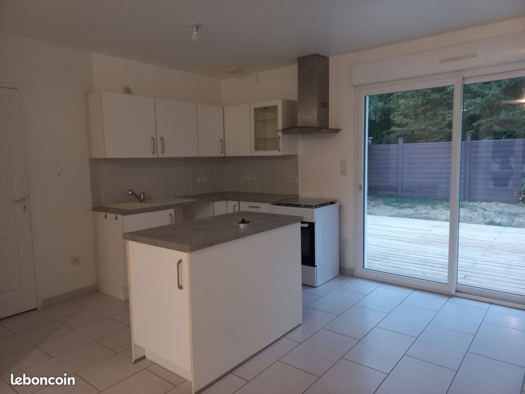 Maison à louer, 80m², Campbon
