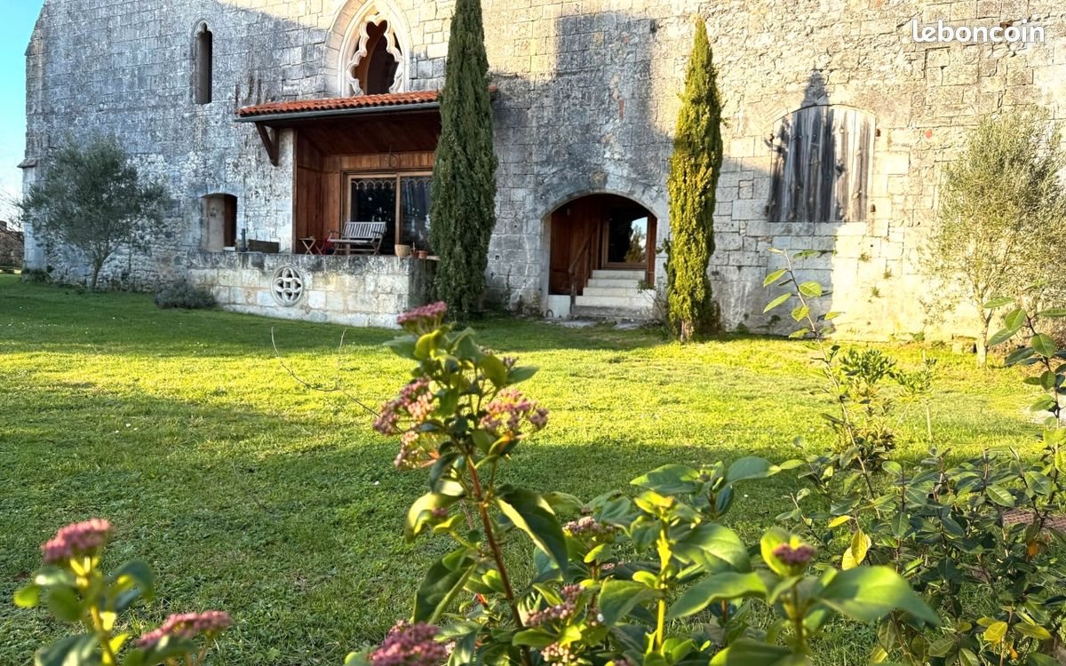 Maison à vendre, 400m², Thénac