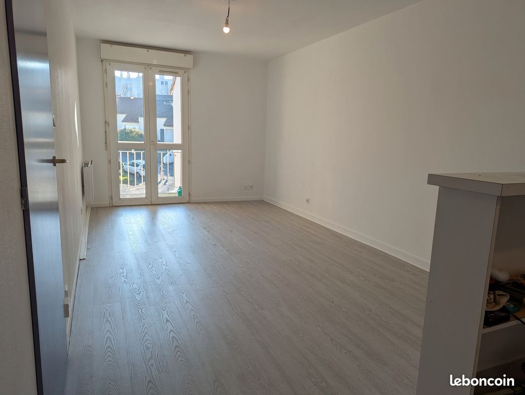 Appartement à louer, 44m², Buxerolles