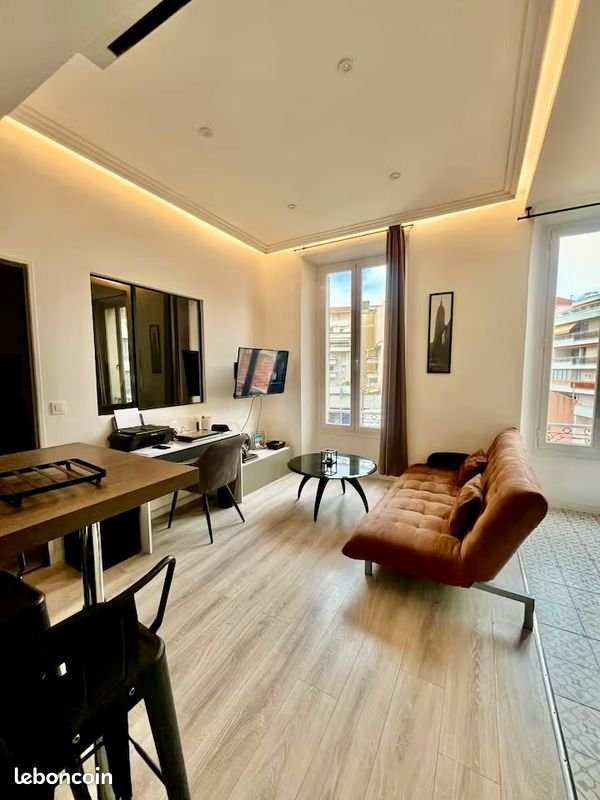 Appartement à louer, 33m², Cannes