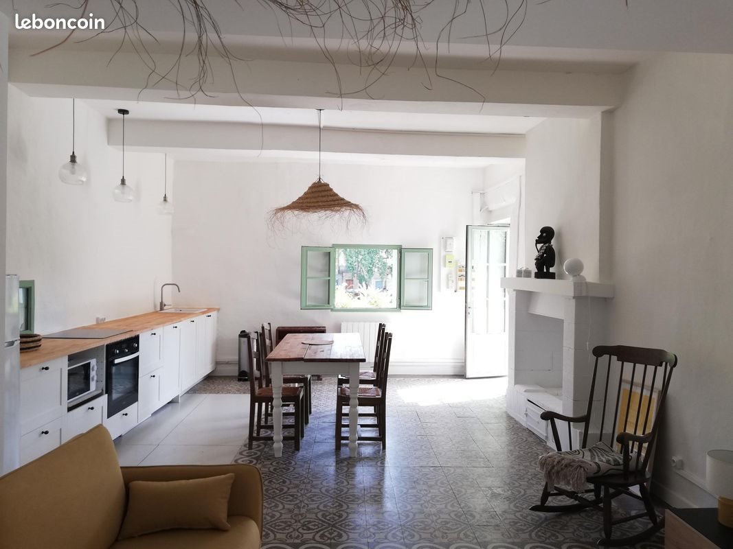 Appartement à louer, 75m², Sommières