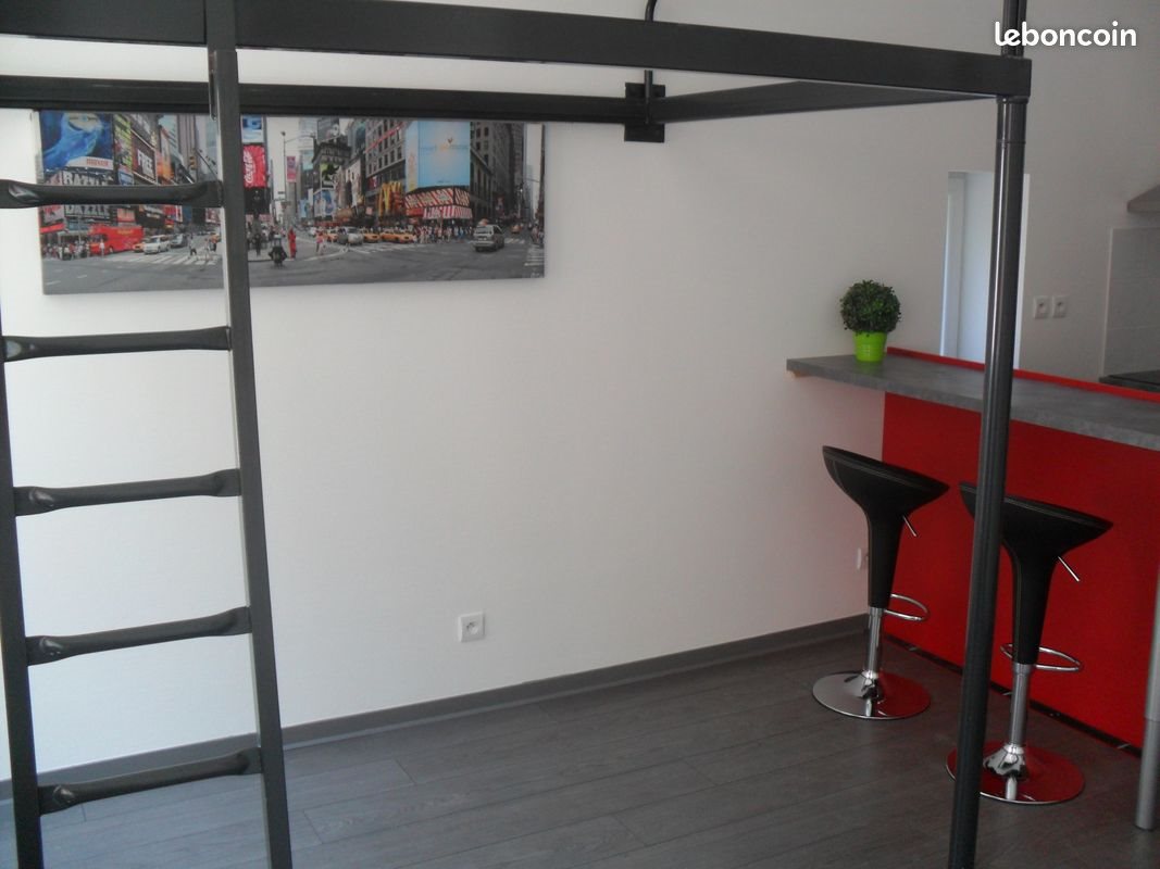 Appartement à louer, 25m², Pont-de-Vaux