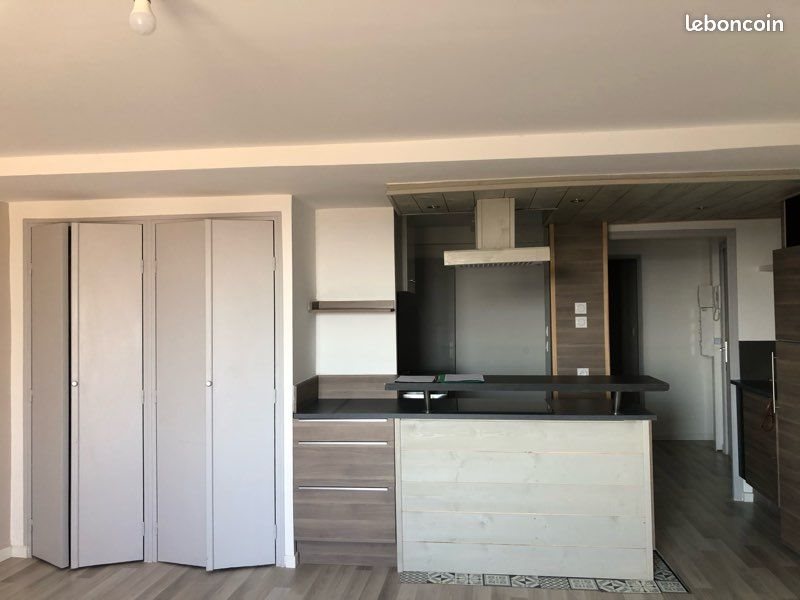 Appartement à louer, 65m², Sarrians