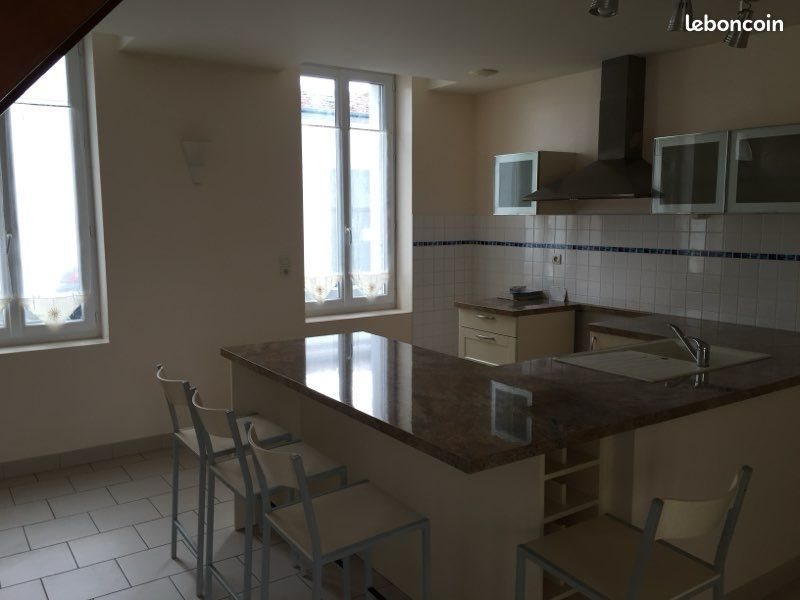 Maison à louer, 85m², Rochefort