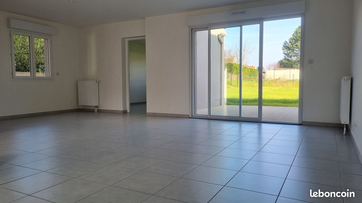 Maison à louer, 104m², Lèves