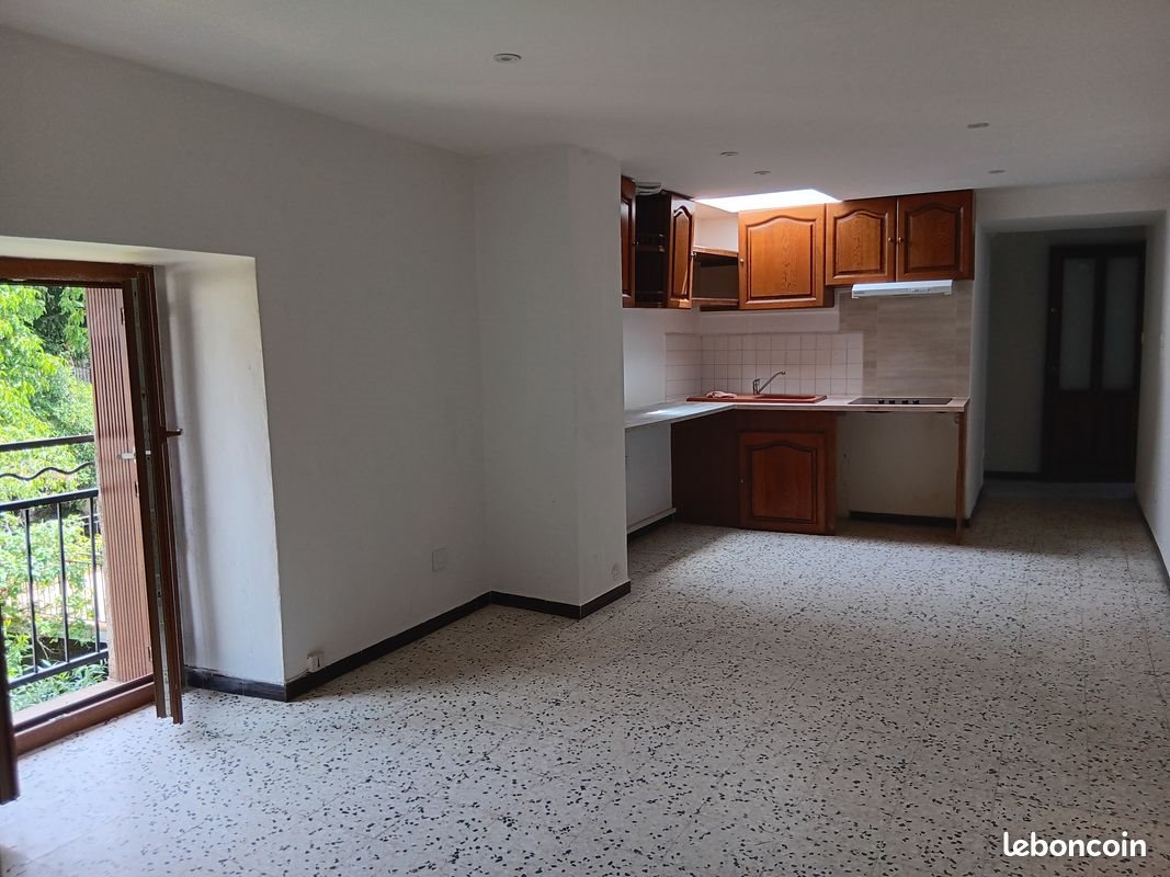 Appartement à louer, 60m², Chanac