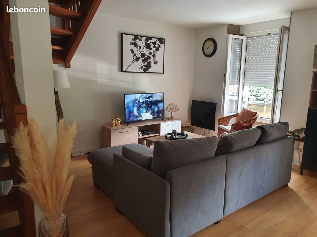 Appartement à louer, 90m², Saint-Maixent-l'École