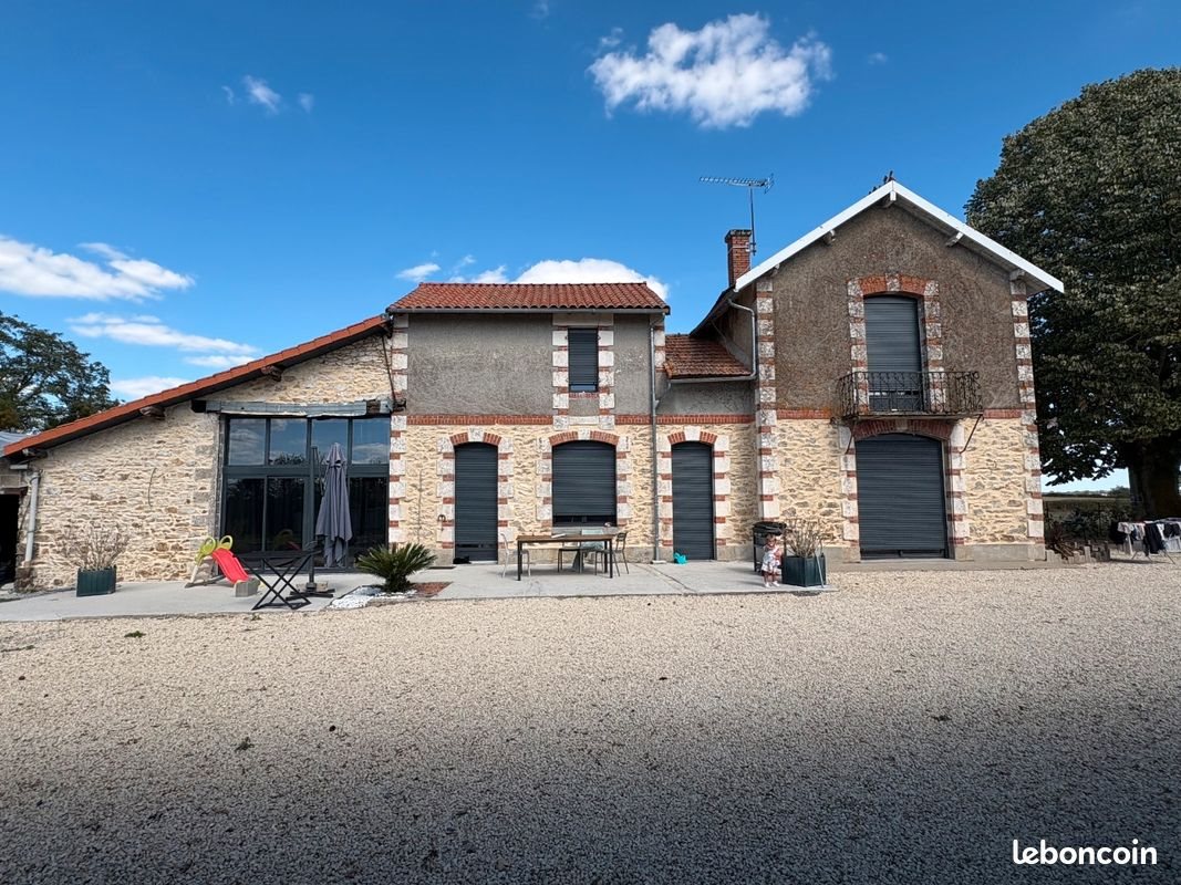 Maison à vendre, 170m², Parthenay