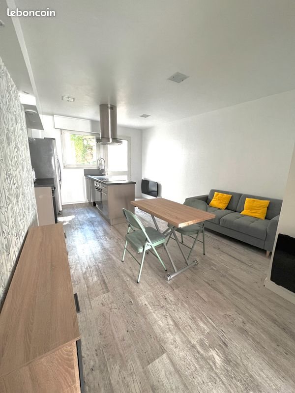 Appartement à louer, 48m², Saint-Gérand