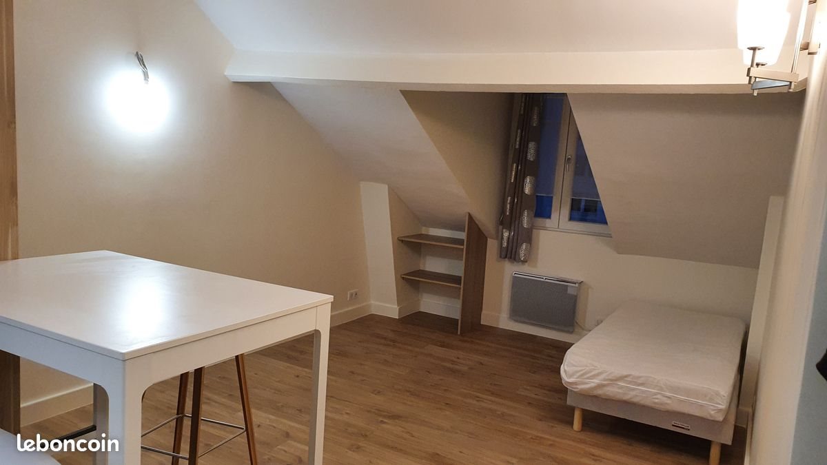 Appartement à louer, 19m², Clamart
