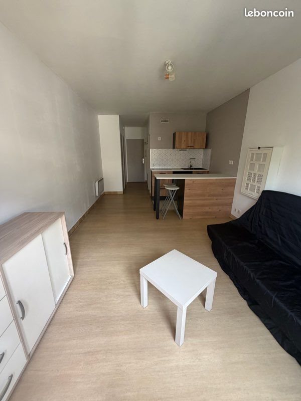 Appartement à louer, 25m², Brive-la-Gaillarde