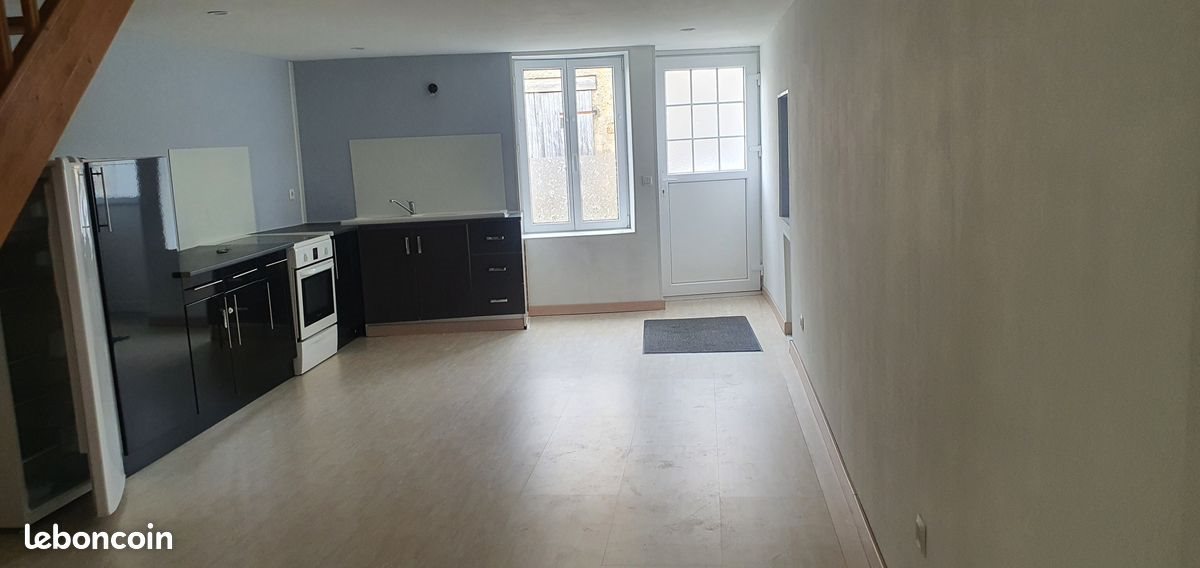 Maison à vendre, 100m², Jussey