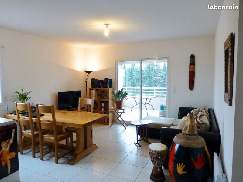 Appartement à louer, 63m², Elne