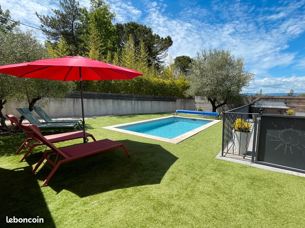 Maison à vendre, 450m², Grospierres