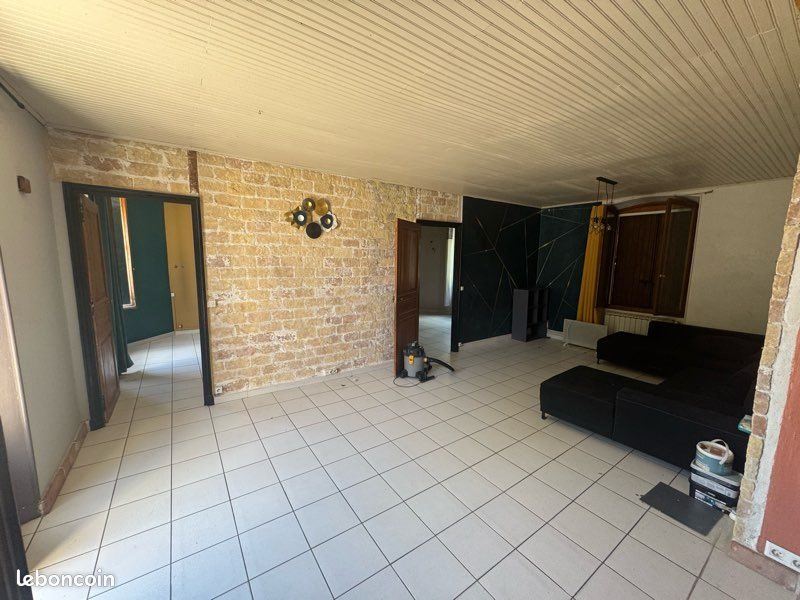 Appartement à louer, 65m², Congénies