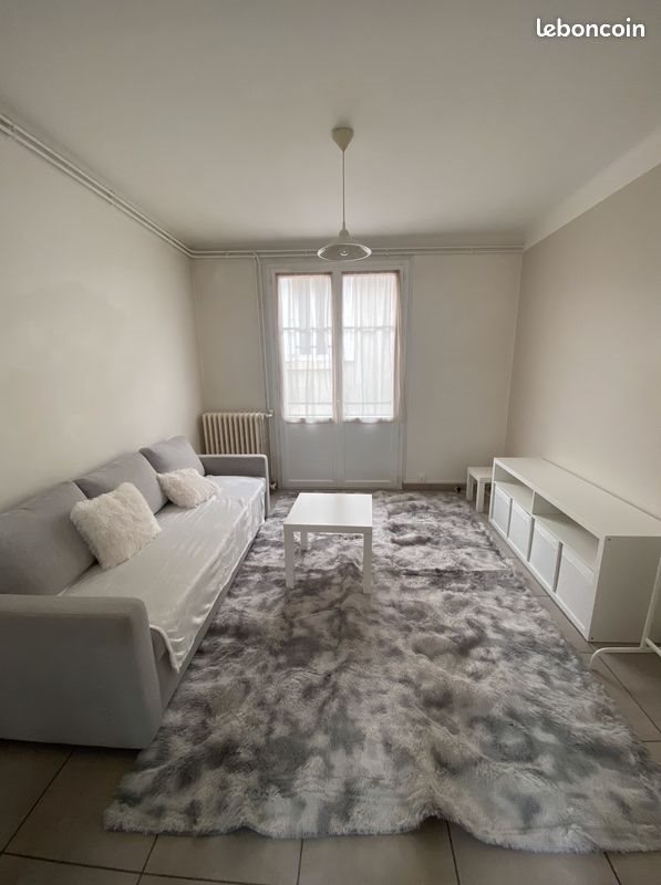 Appartement à louer, 35m², Bourges