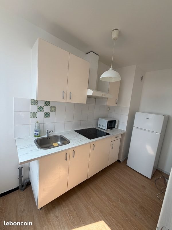 Appartement à louer, 27m², Aubervilliers