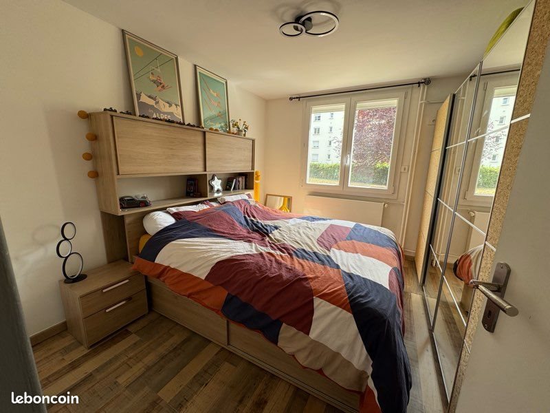 Appartement à louer, 55m², Saint-Max