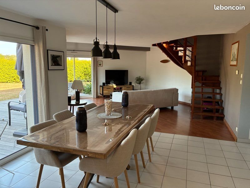 Maison à louer, 136m², Loctudy