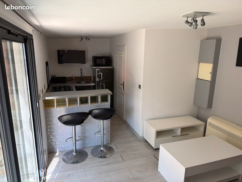 Appartement à louer, 35m², Le Puy-Sainte-Réparade