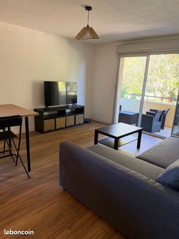 Appartement à louer, 55m², Nailloux