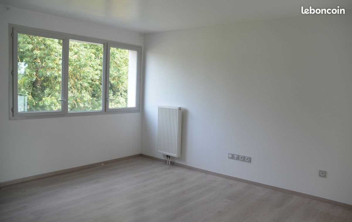 Appartement à louer, 44m², Loos
