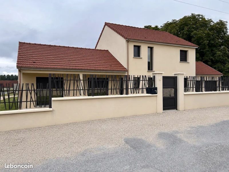 Maison à vendre, 151m², Plivot