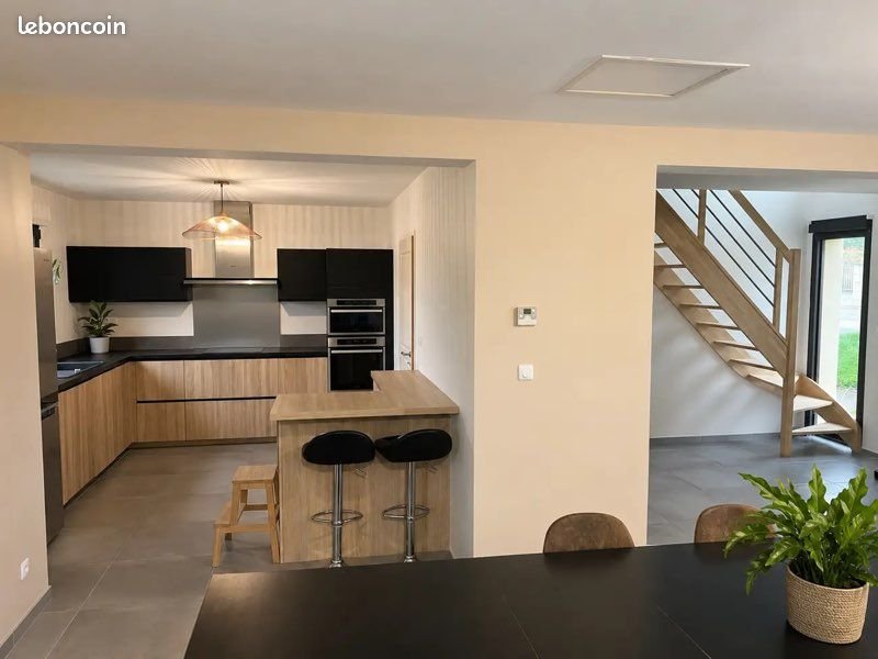 Maison à vendre, 151m², Plivot
