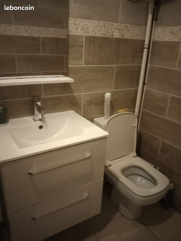 Appartement à louer, 28m², Saint-Martin-de-Valgalgues
