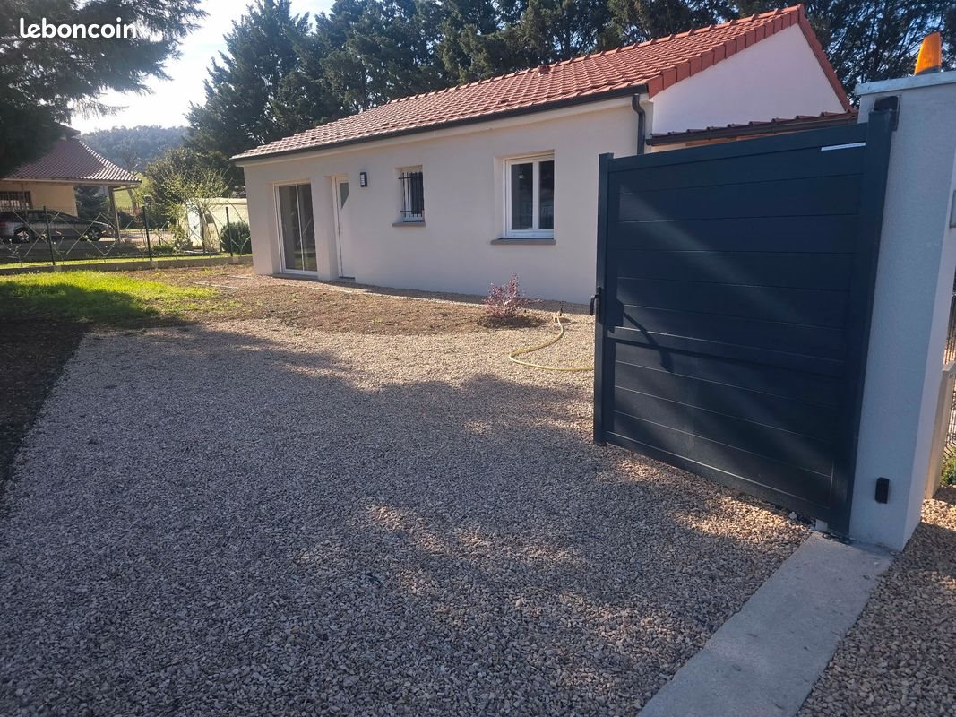 Maison à louer, 90m², Vieille-Brioude