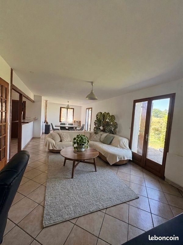 Maison à vendre, 95m², Saint-Georges-Antignac