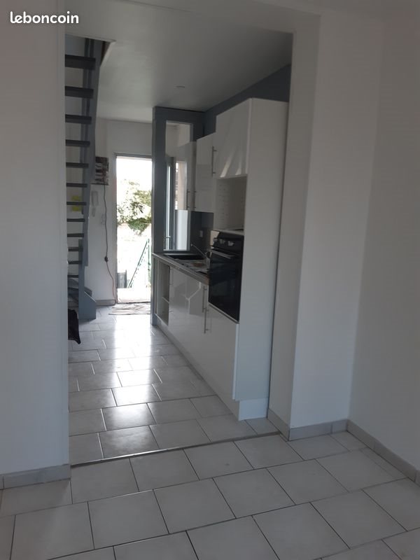 Appartement à louer, 44m², Albert