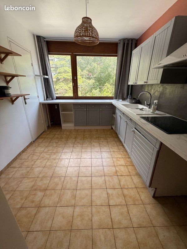 Appartement à louer, 70m², Taverny