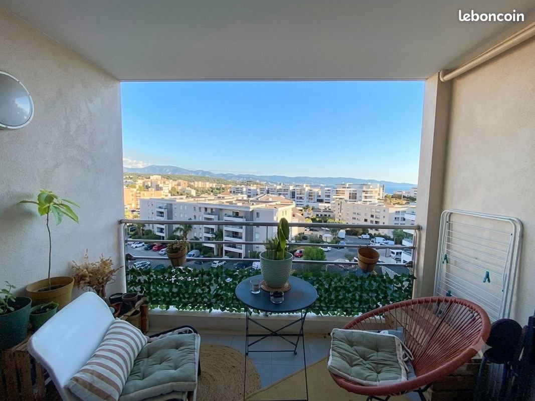 Appartement à louer, 25m², Ajaccio