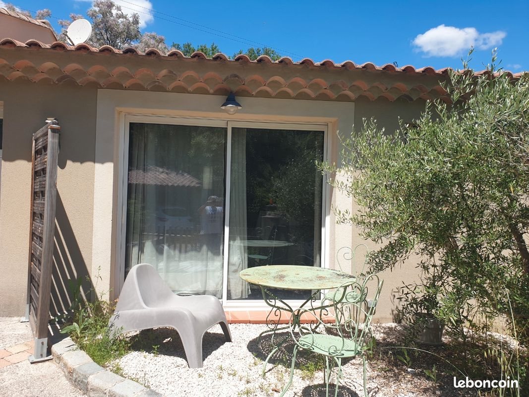 Appartement à louer, 26m², Fuveau