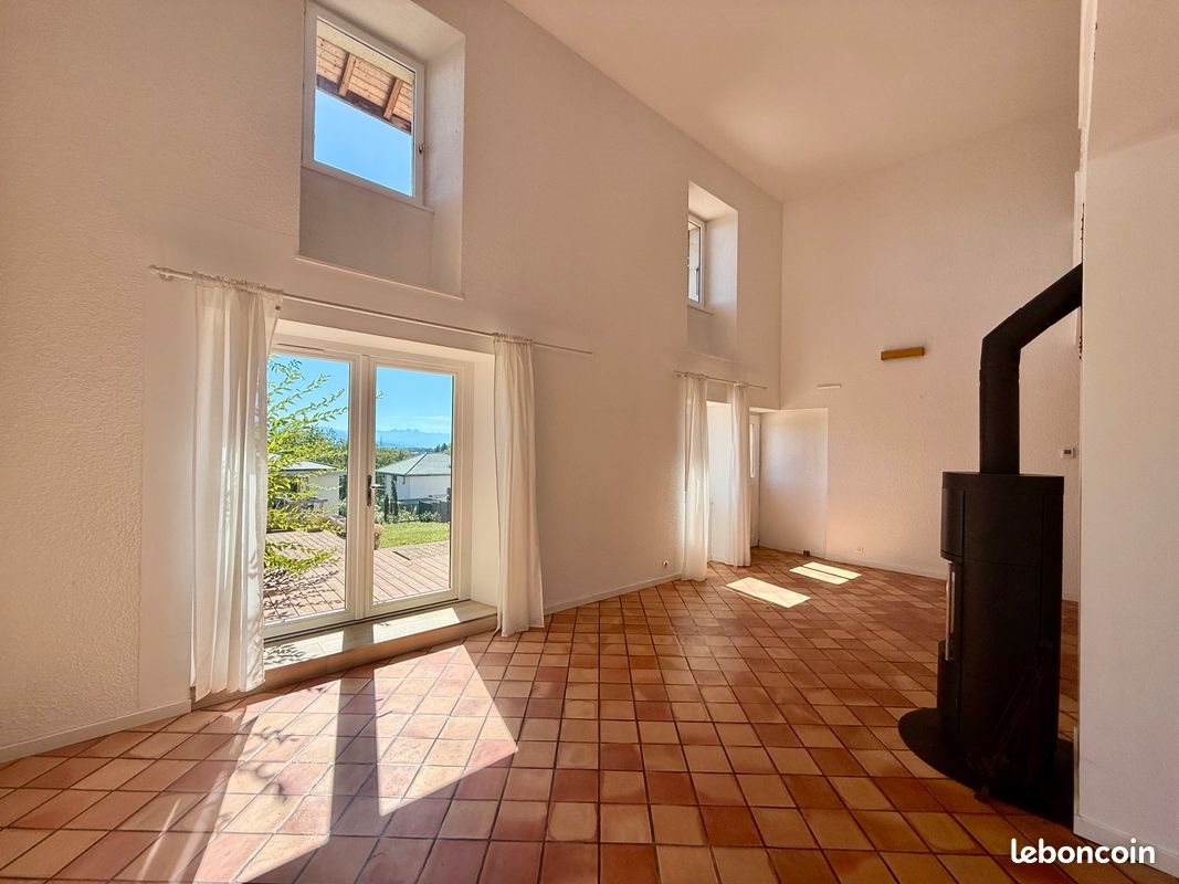 Maison à vendre, 244m², Divonne-les-Bains