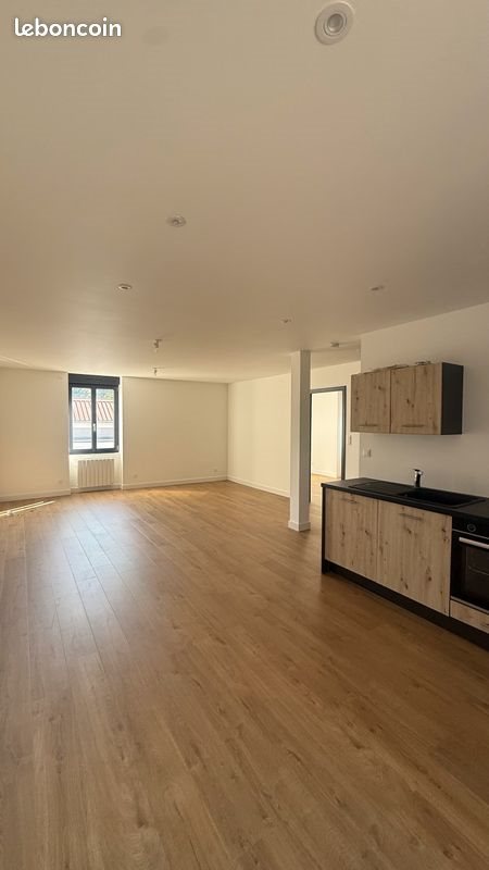 Appartement à louer, 70m², Valentigney