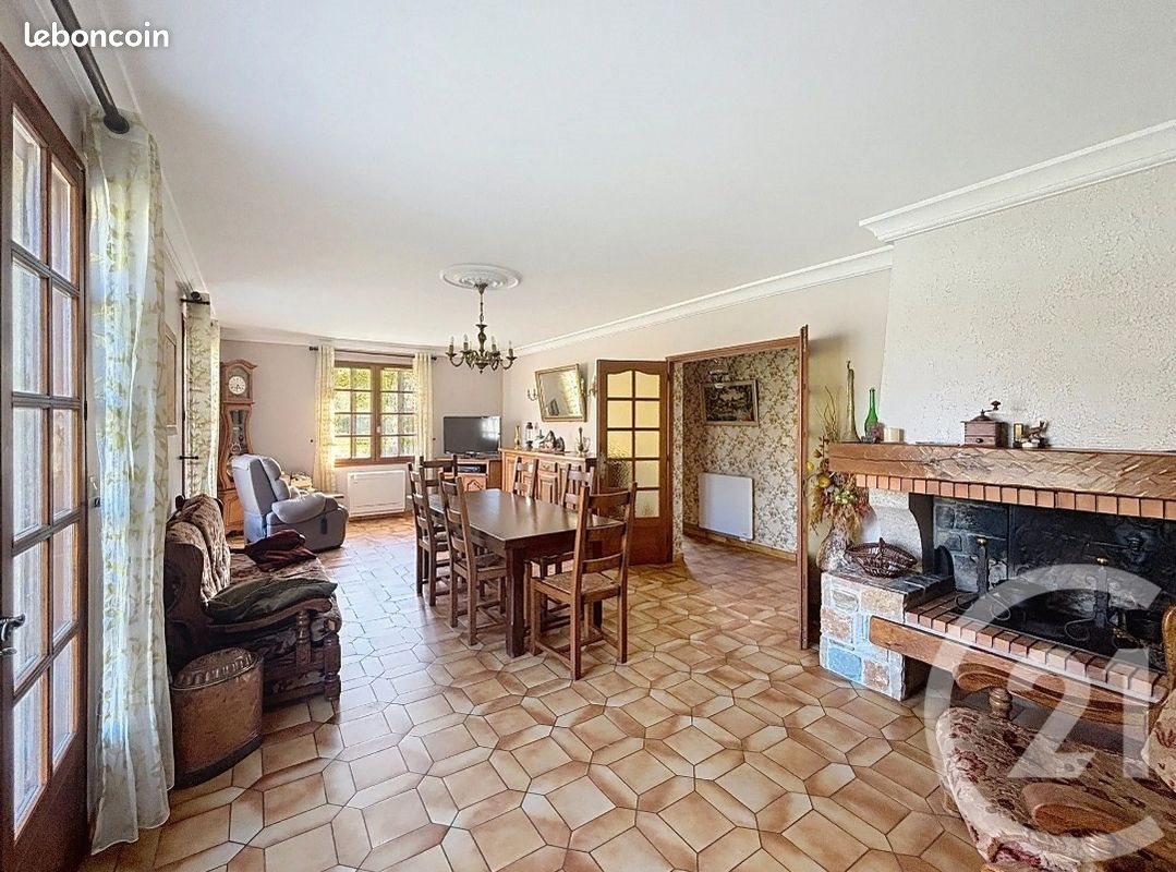 Maison à vendre, 132m², Montpon-Ménestérol