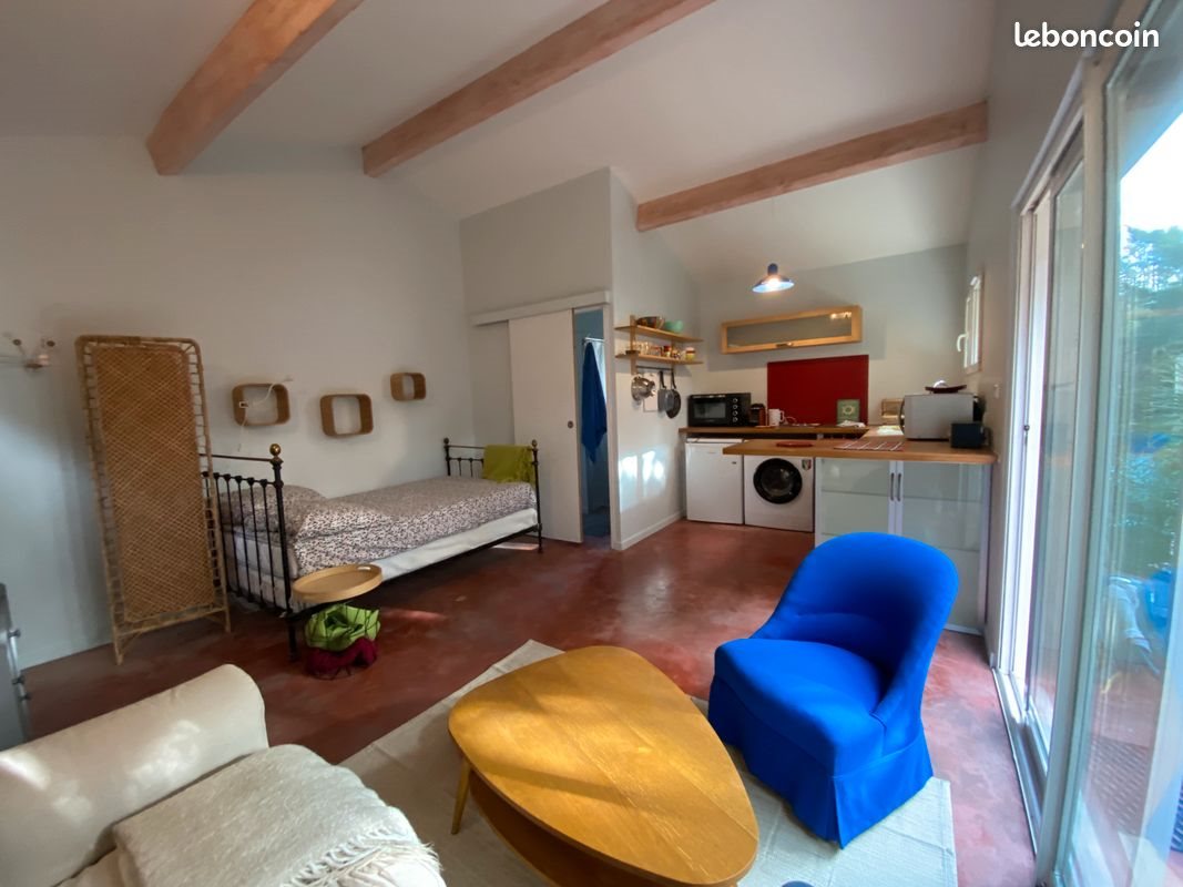 Appartement à louer, 23m², Grans