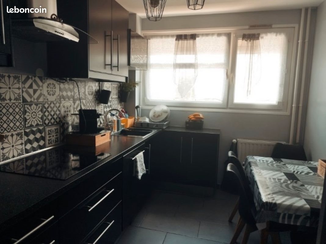 Appartement à louer, 80m², Saint-Fons