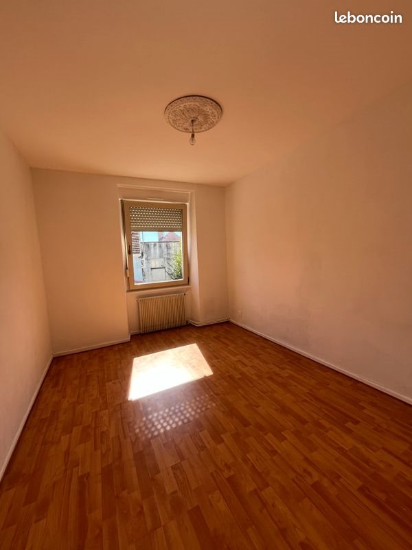 Appartement à louer, 75m², L'Isle-sur-le-Doubs
