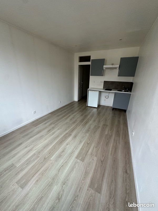 Appartement à louer, 30m², Pierrefonds