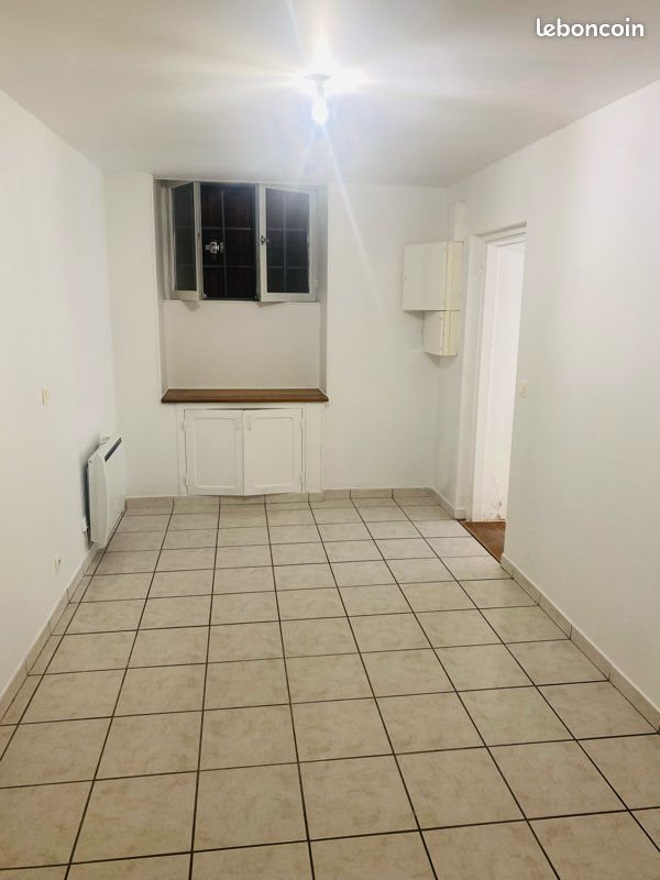Appartement à louer, 60m², Saint Antoine l'Abbaye