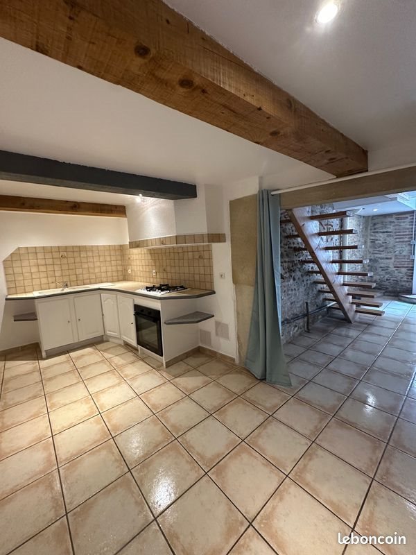 Maison à louer, 70m², Claira