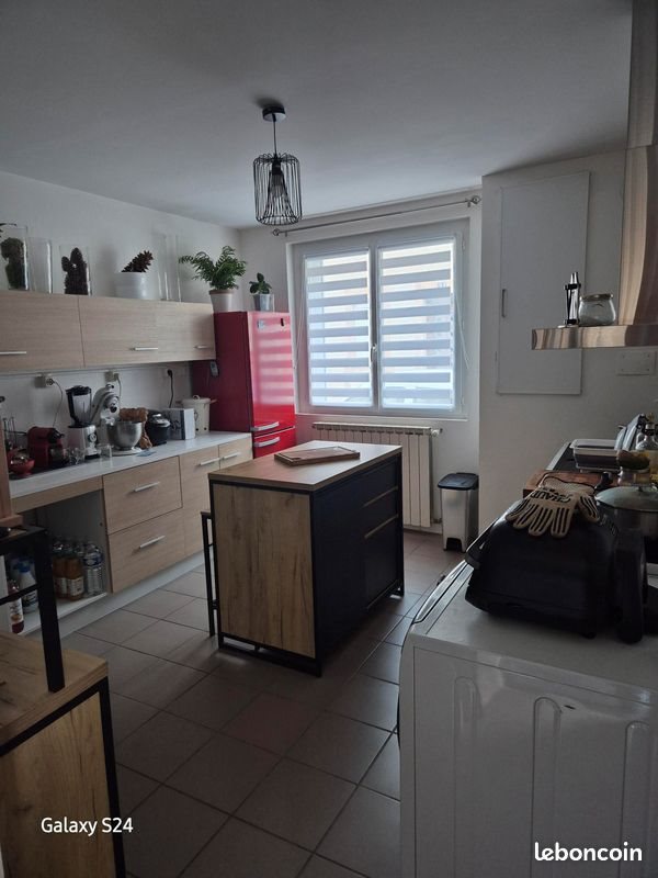 Appartement à louer, 65m², Moulins