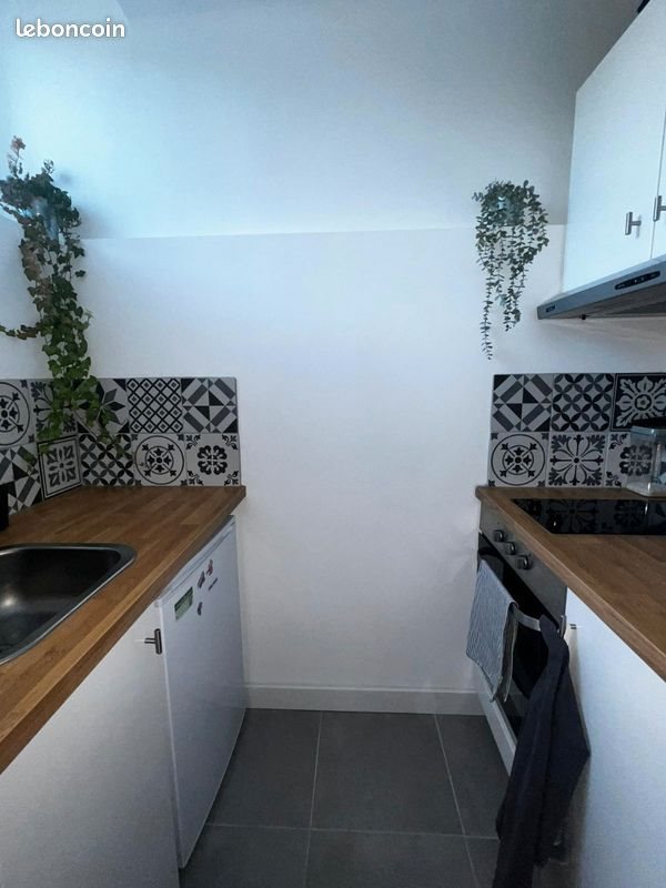 Appartement à louer, 20m², Nîmes