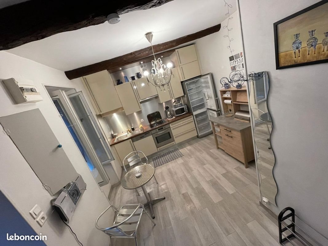 Maison à louer, 45m², Sénas