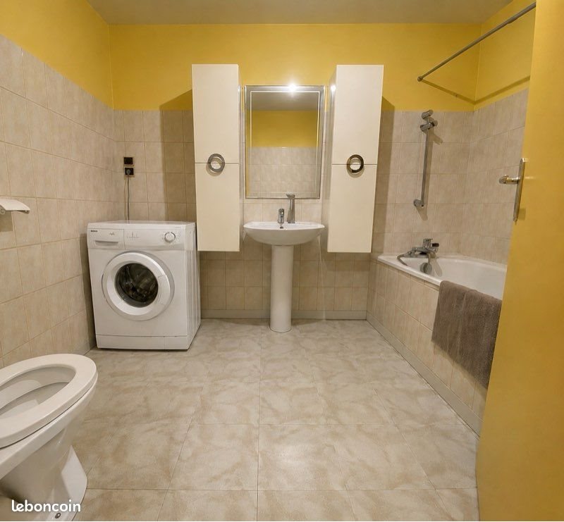 Maison à louer, 75m², Castelnau-de-Montmiral