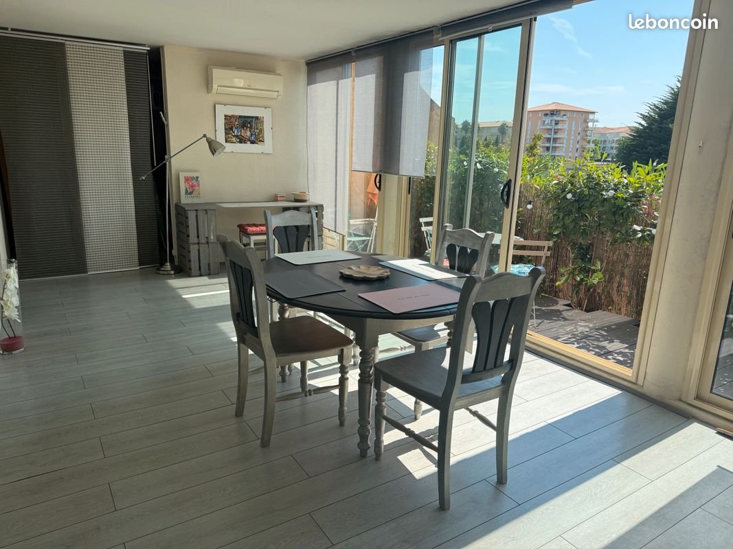 Appartement à louer, 75m², Lattes