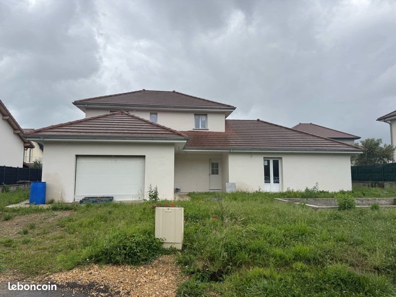 Maison à vendre, 162m², Belley